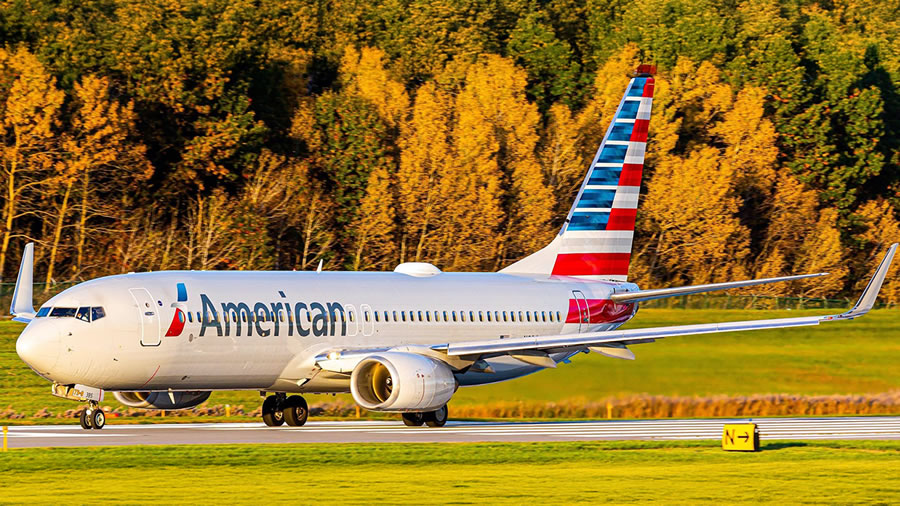 -American Airlines espera casi 8.3 millones de clientes para el Da de Accin de Gracias-