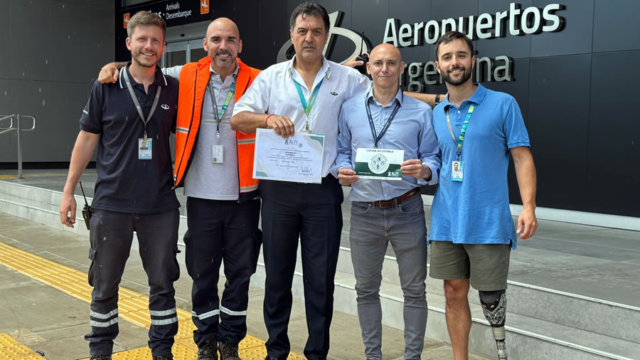 -El Aeropuerto de Santa Rosa obtiene la Certificacin de Accesibilidad-