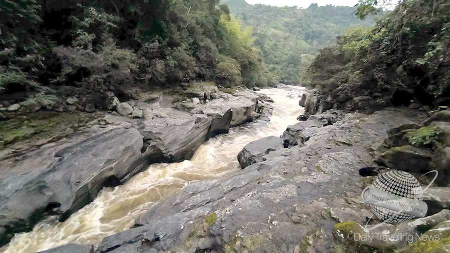 -Aventura de Naturaleza: Visitando el Estrecho del Ro Magdalena en San Agustn-