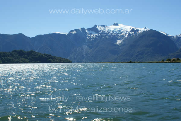 -Vista desde el Río Aysén-