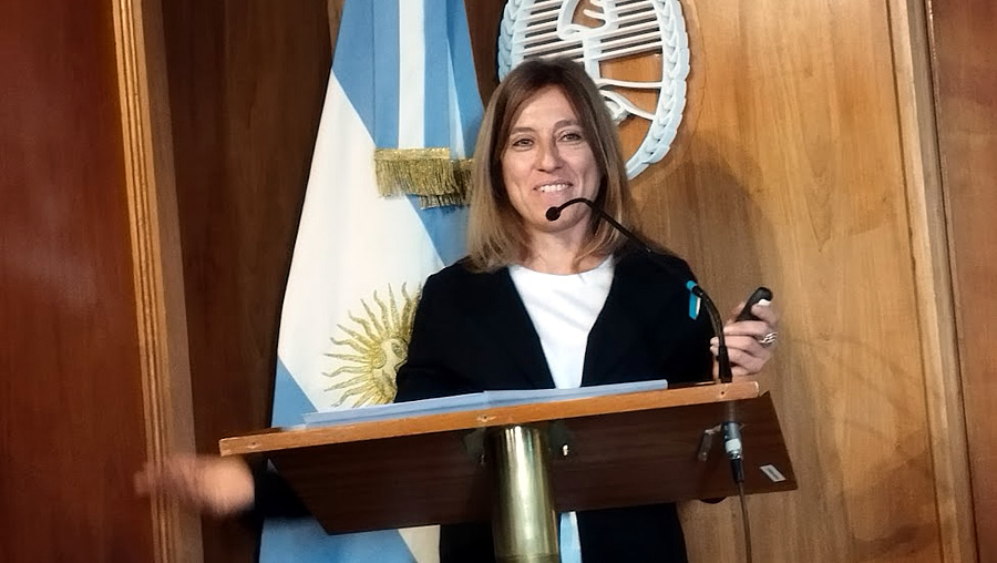 -María Victoria Contardo-