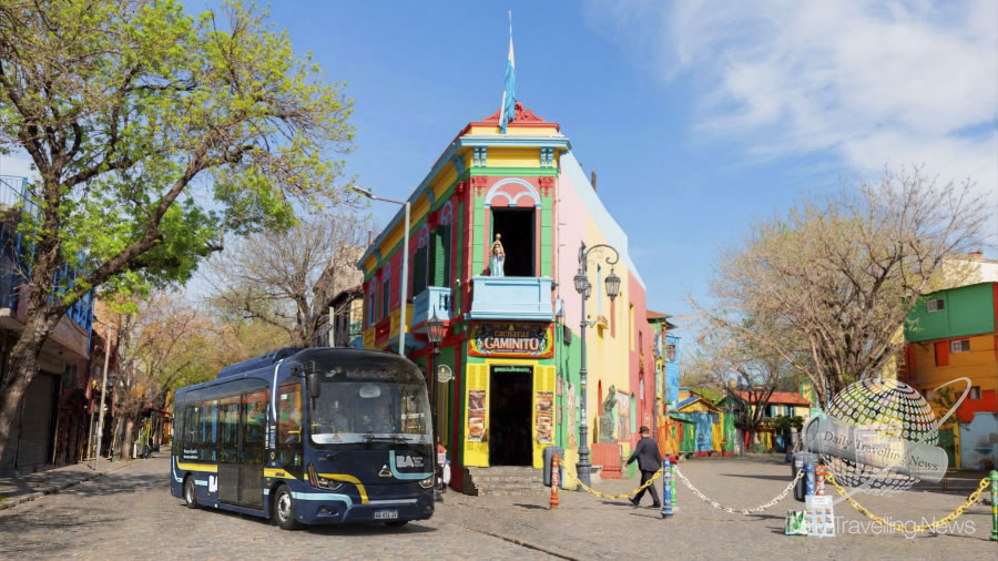 -El bus el�ctrico extiende su recorrido y ahora llega a Caminito-