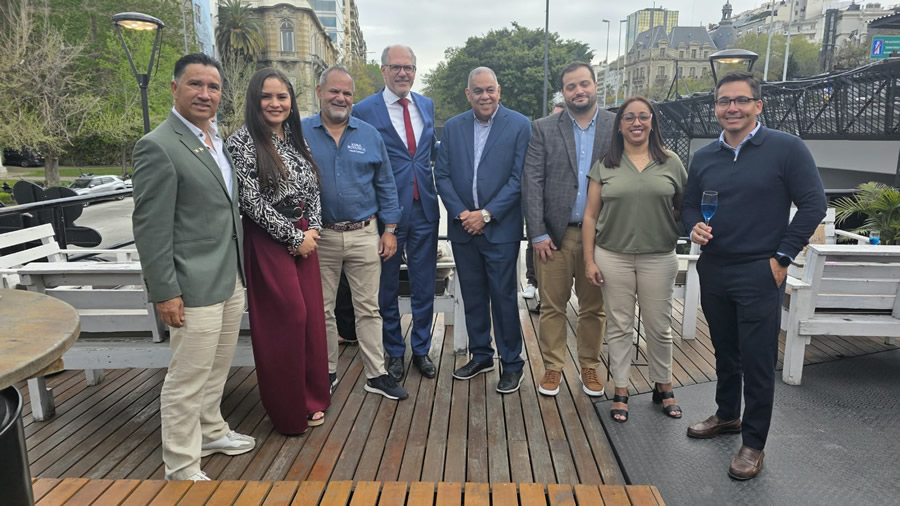 -Cura�ao y Aerol�neas Argentinas presentaron el nuevo vuelo directo desde Buenos Aires-