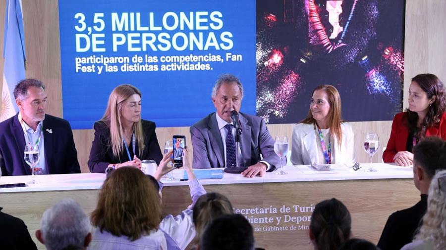 -Daniel Scioli particip� de la apertura del Foro de Turismo Deportivo-