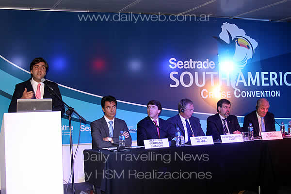 -Leonardo Boto durante el Lanzamiento del Seatrade Southamrica Cruise Convention-