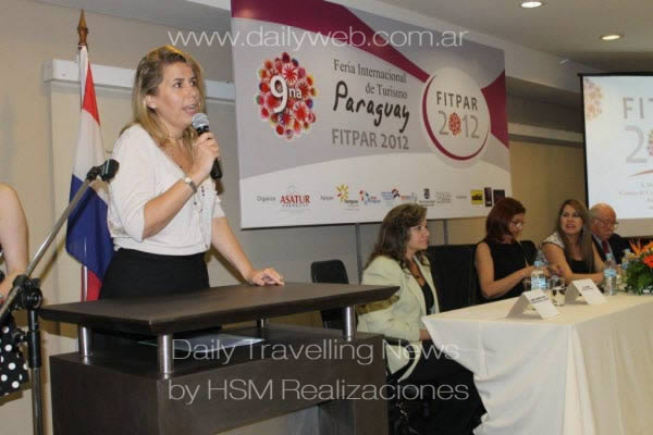 -Liz Cramer, ministra de Turismo del Paraguay.-