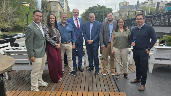 Cura�ao y Aerol�neas Argentinas presentaron el nuevo vuelo directo desde Buenos Aires