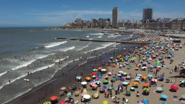 3.412.761 turistas visitaron Mar del Plata durante el verano 2021-2022