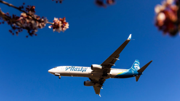 Alaska Airlines realiza una importante inversión en combustible de aviación sostenible