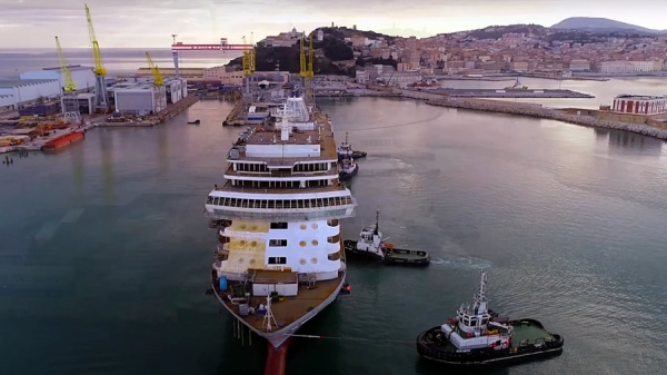 Regent Seven Seas Cruises y Fincantieri celebran la puesta a flote del Seven Seas Grandeur