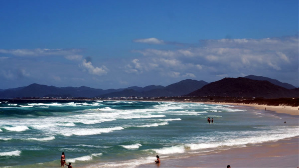 La Playa de los Ingleses en Florianópolis tendrá el acceso restringido el resto del verano