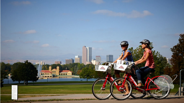 Denver thrives as a pioneer in sustainable tourism