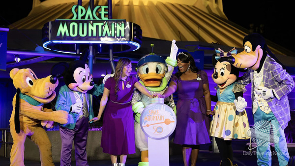 Walt Disney World Celebra los 50 Aos de Space Mountain